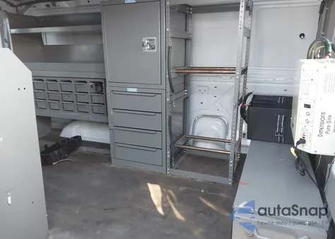 2011 Ford E-250 Commercial z USA, uszkodzony, nr VIN 1FTNE2EL8BDB37074